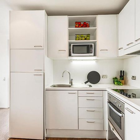 Luxury 2Br Apt In Cbd Pool, Gym, Prime Spot Auckland Luaran gambar